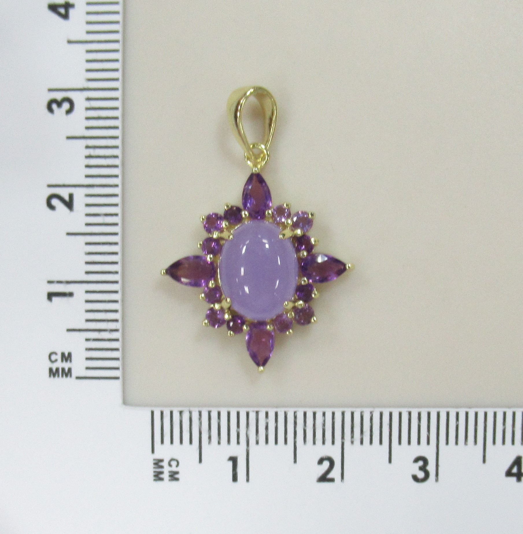 Серебряная подвеска с лавандовым жадеитом